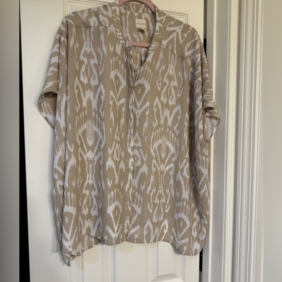 Chicos Blouse Tan And White size L/xl - Picture 1 of 4